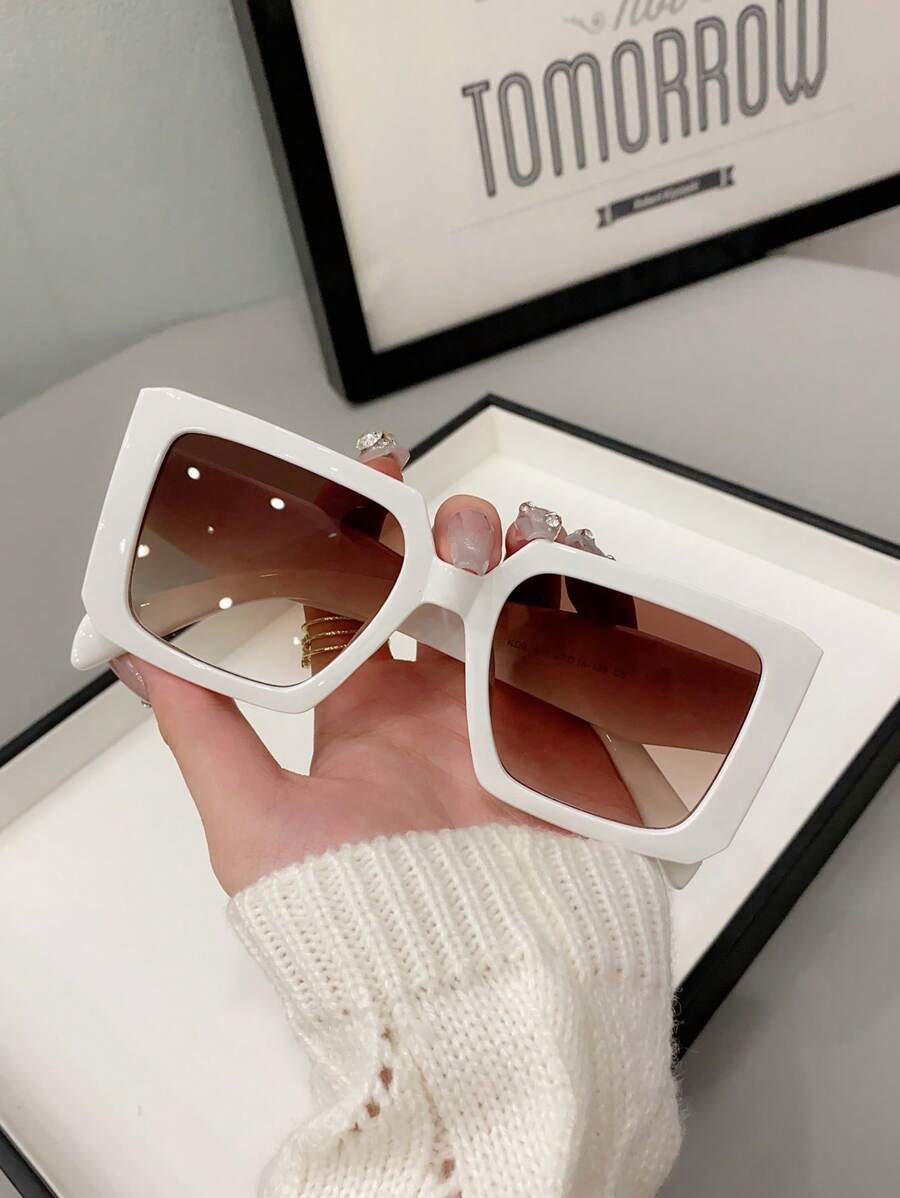 Photography Fashion - 1pc Women Polygonal Fashionable Party Fashion